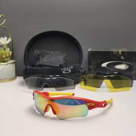 Picture of Oakley Sunglasses _SKUfw66124415fw